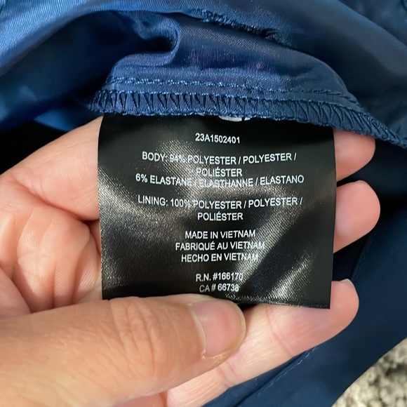 RVCA navy rain jacket - Picture 7 of 8